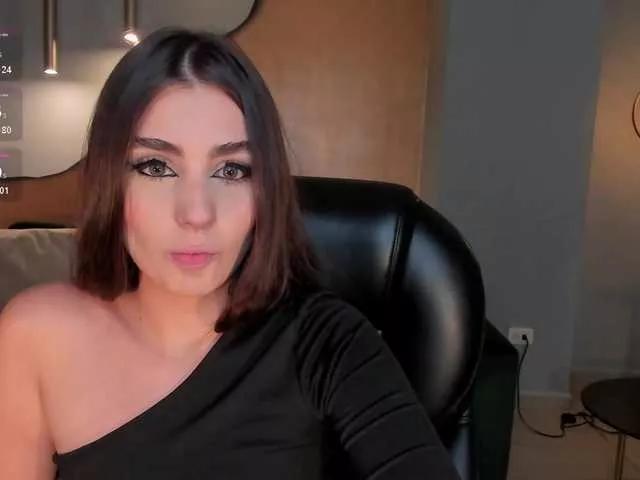 DolcieElliot on BongaCams 