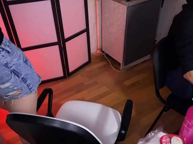 DvaBomja from BongaCams