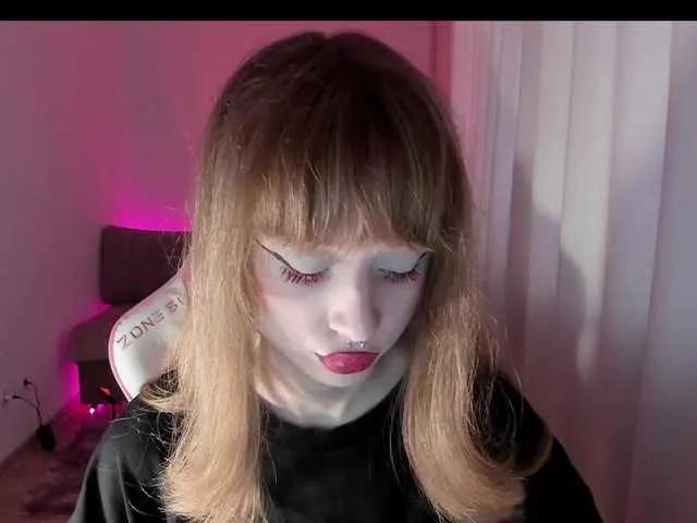 mnepohuyy from BongaCams