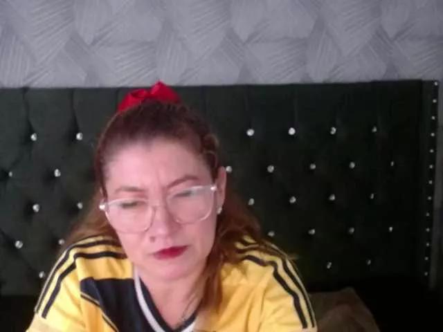 paulaadamsx on BongaCams 