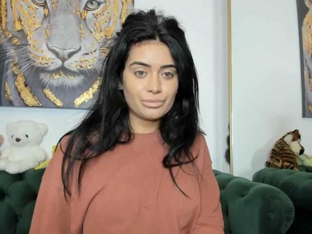 SweetPrya from BongaCams