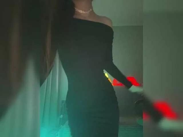 whiteTEAa on BongaCams 