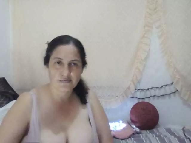 Ximenajimenez on BongaCams 