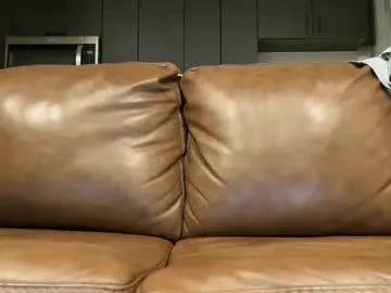 damnimhandsome25 from Chaturbate