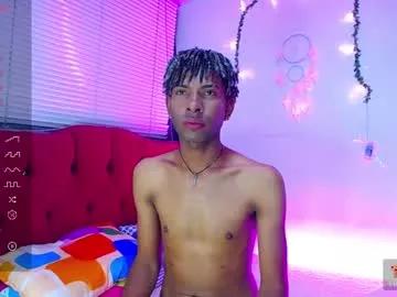 dharwinth_25 on Chaturbate 