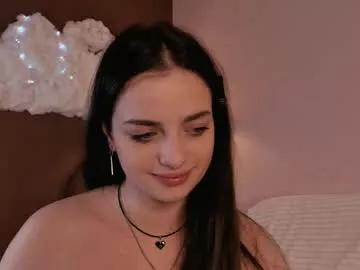 elviablowe on Chaturbate 