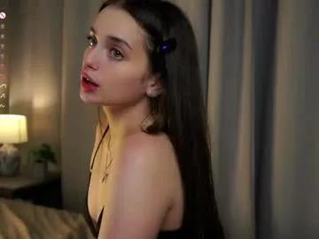 elviablowe on Chaturbate 