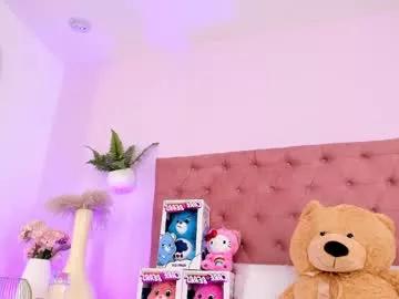 emilyy_bank on Chaturbate 