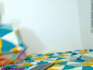 javi_8812 on Chaturbate 