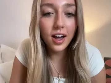 lovelyyylivyyy on Chaturbate 