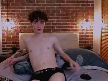 luke_sweet on Chaturbate 