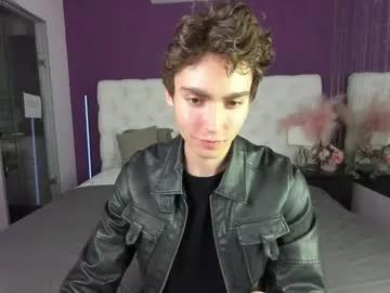 sexinbigcity_y2k on Chaturbate 