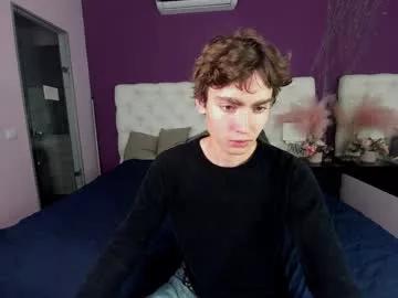 sexinbigcity_y2k on Chaturbate 