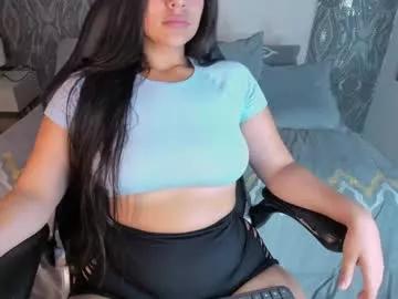 theapolocurves on Chaturbate 