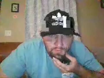 ur_zaddy4now on Chaturbate 