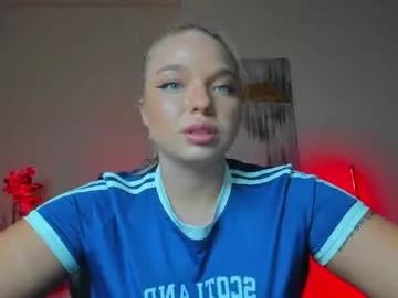 viollasinzz on Chaturbate 