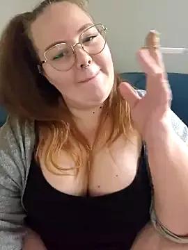 _Julie_x on StripChat 