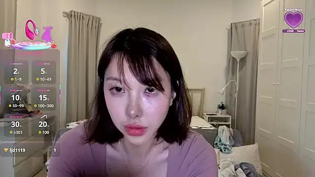 joycemilka on StripChat 