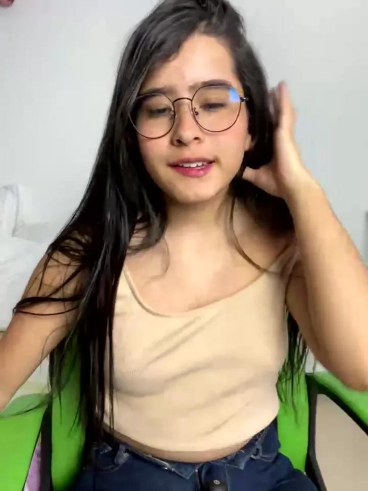 Stormiie777 on StripChat 